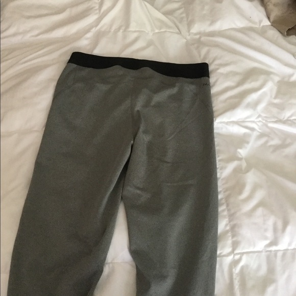 Nike pro Capri leggings - Picture 3 of 3